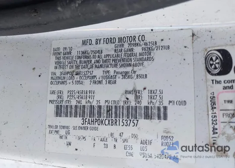 2011 Ford Fusion Sport z USA, uszkodzony, nr VIN 3FAHP0KCXBR153757